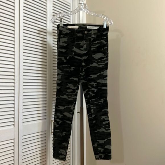 Anthropologie Pilcro High Rise Skinny Pants - Picture 2 of 11